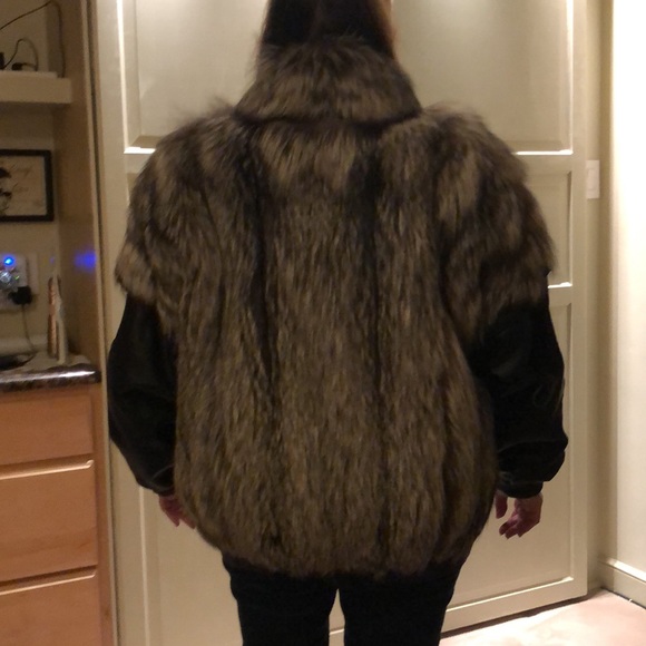 Raccoon Fur 🦝 & Leather Coat - Picture 12 of 16